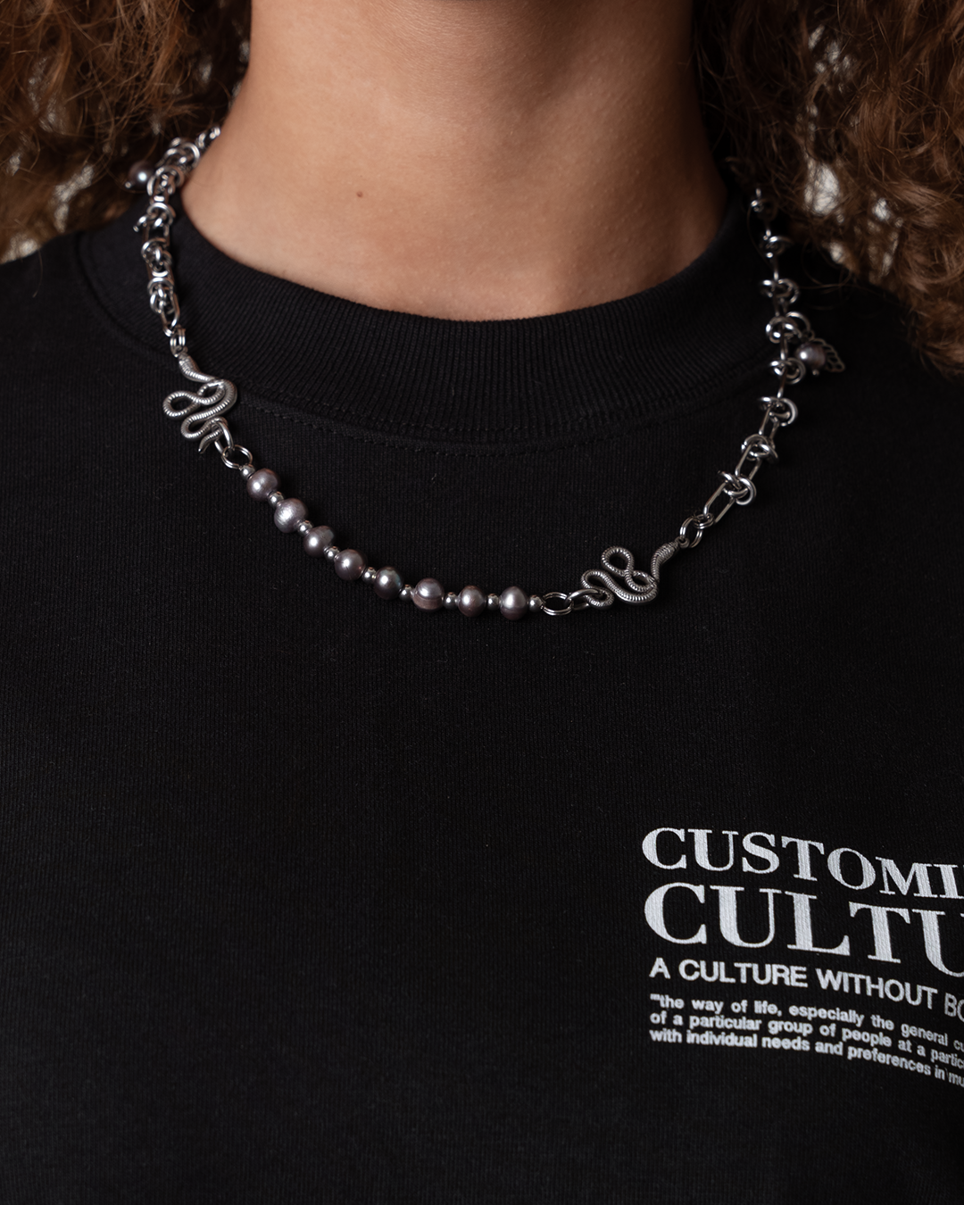 Customized Culture choker chain techno