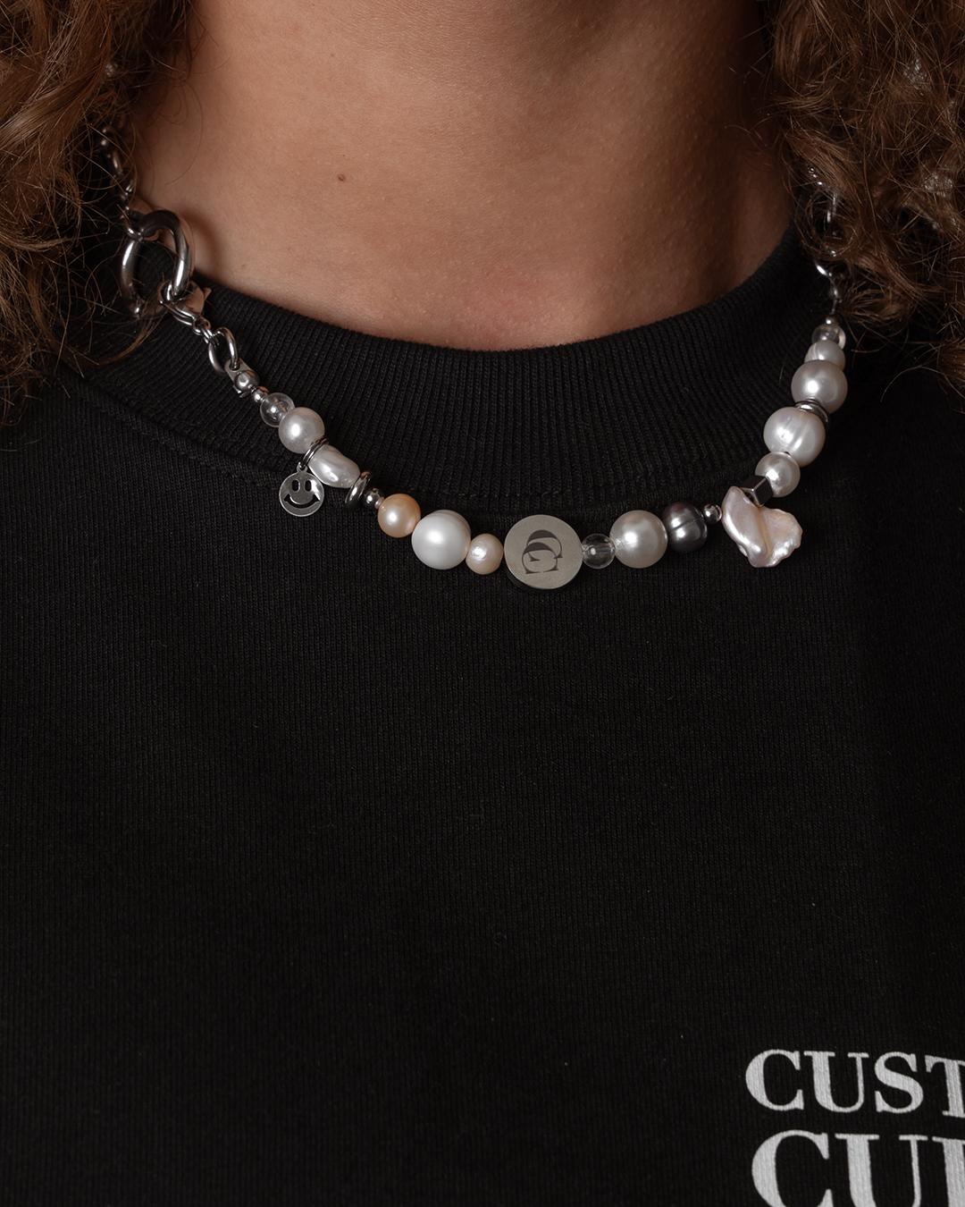 Customized Culture choker pearl chain